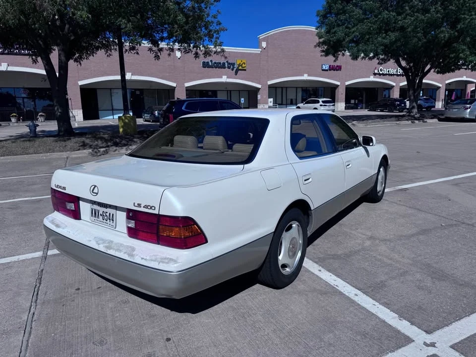 1998 Lexus LS 2nd Gen - Image 3 of 12