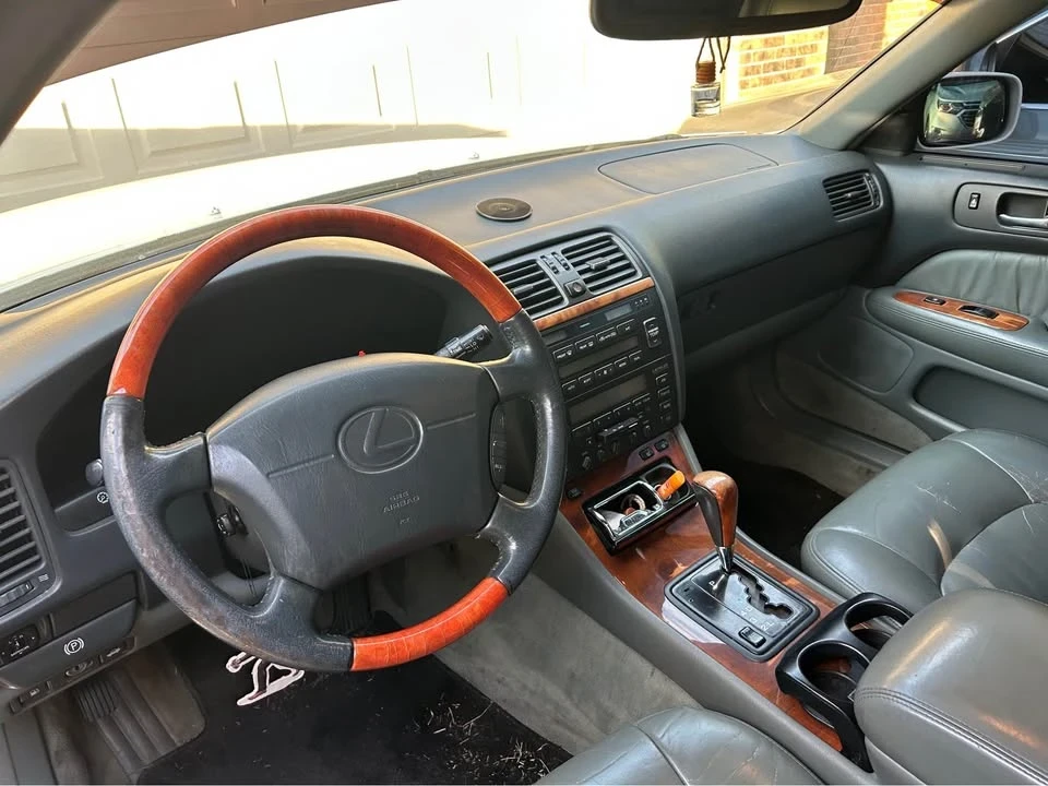 1998 Lexus LS 2nd Gen - Image 7 of 11