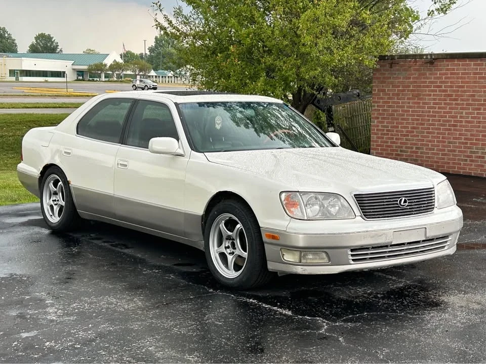 1998 Lexus LS 2nd Gen - Image 11 of 11