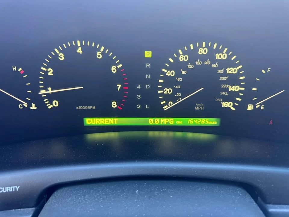 1998 Lexus LS 2nd Gen - Image 13 of 16