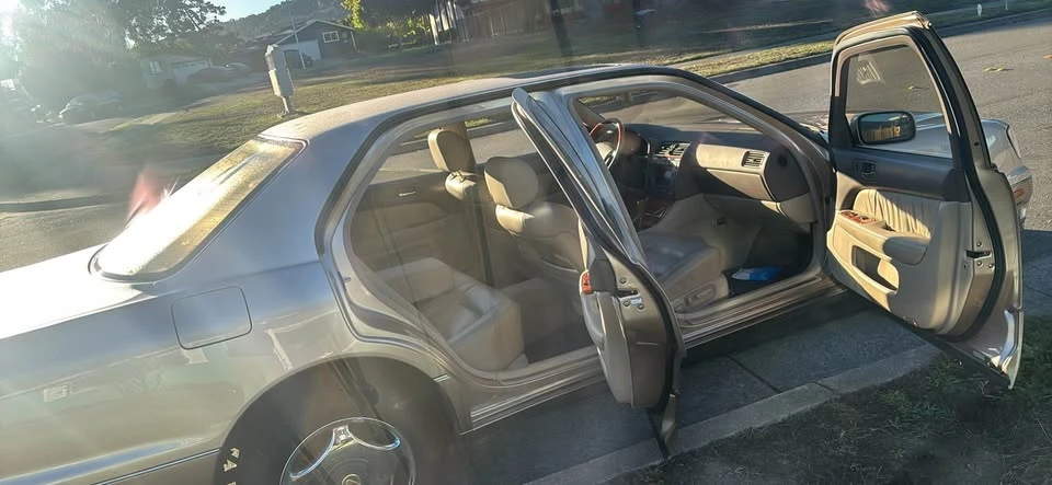 1998 Lexus LS 2nd Gen - Image 7 of 8