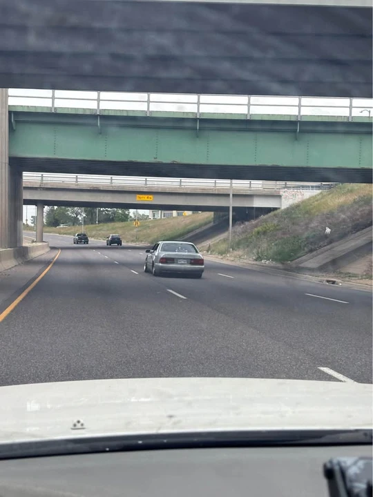 1998 Lexus LS 2nd Gen - Image 16 of 18