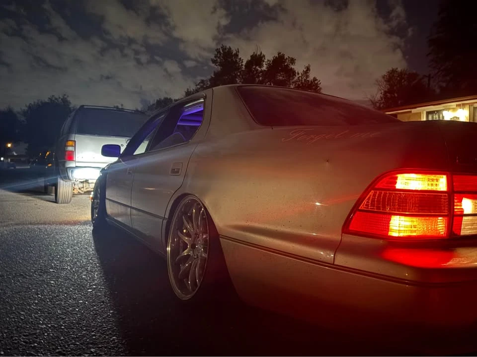1998 Lexus LS 2nd Gen - Image 15 of 18
