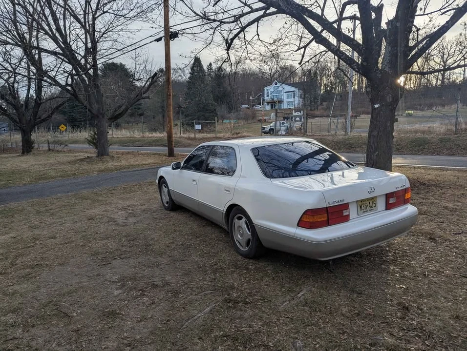1998 Lexus LS 2nd Gen - Image 3 of 7