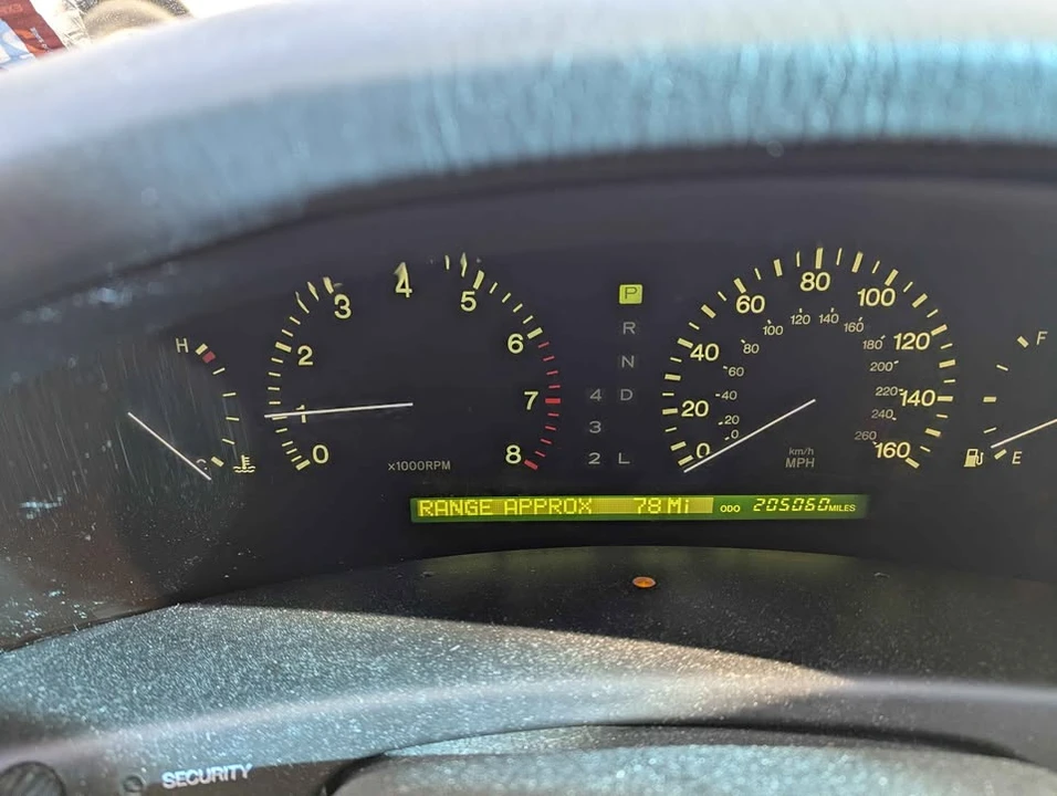 1998 Lexus LS 2nd Gen - Image 2 of 7