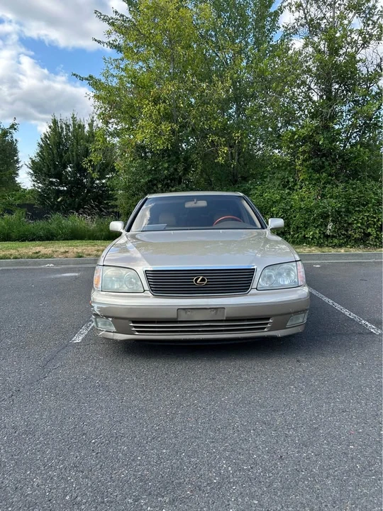 1998 Lexus LS 2nd Gen - Image 2 of 18