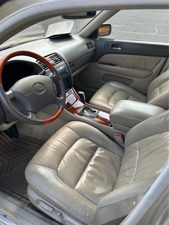 1998 Lexus LS 2nd Gen - Image 10 of 18