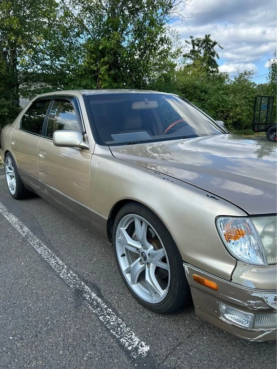 1998 Lexus LS 2nd Gen - Image 4 of 18