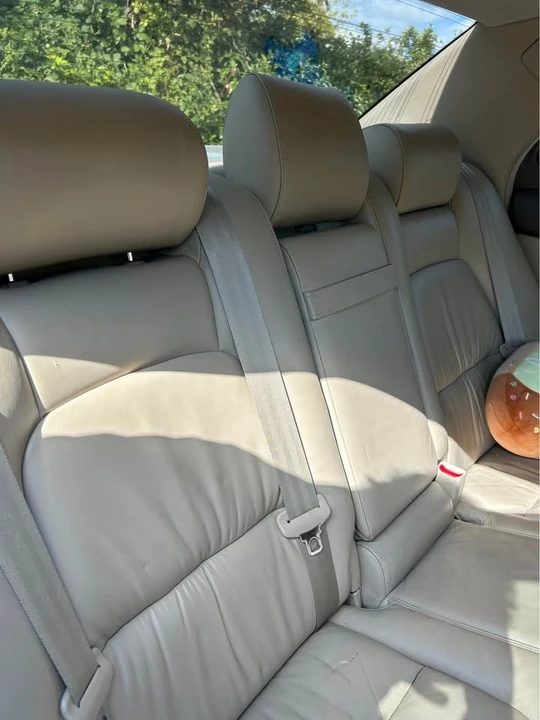 1998 Lexus LS 2nd Gen - Image 13 of 18