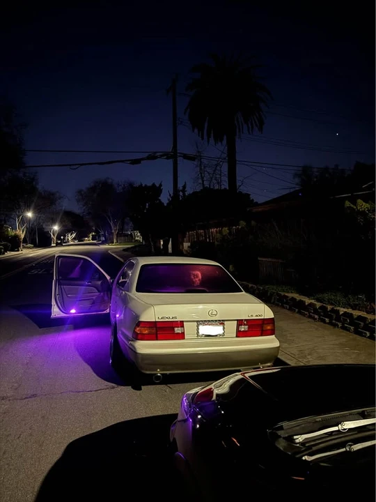 1998 Lexus LS 2nd Gen - Image 6 of 9