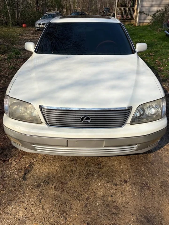 1998 Lexus LS 2nd Gen - Image 3 of 10