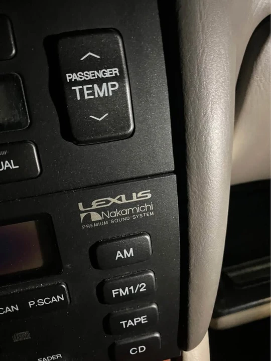 1998 Lexus LS 2nd Gen - Image 8 of 8