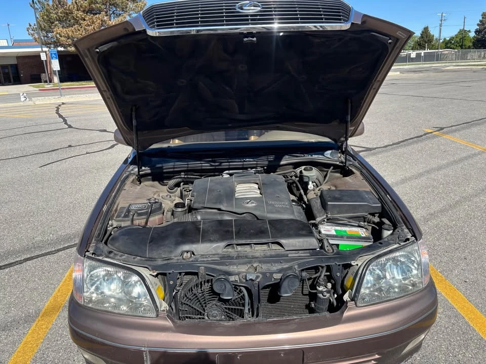 1998 Lexus LS 2nd Gen - Image 6 of 7