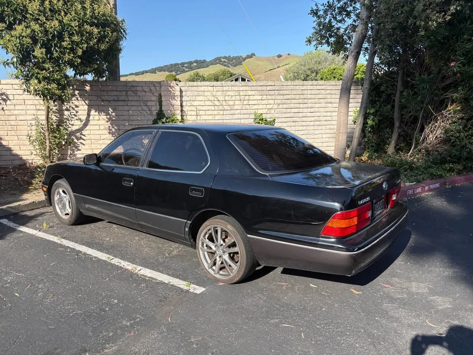 1998 Lexus LS 2nd Gen - Image 4 of 7