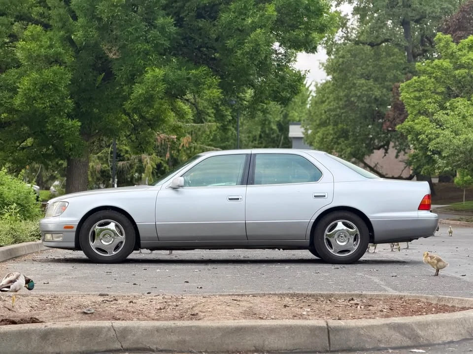 1998 Lexus LS 2nd Gen - Image 8 of 14