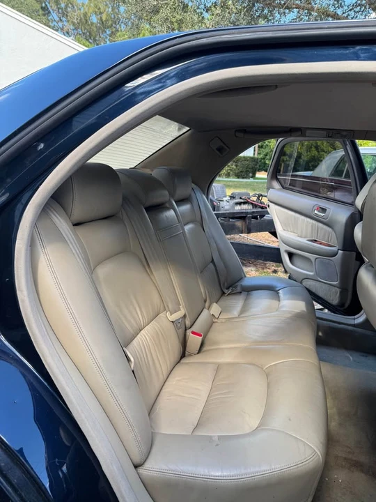 1998 Lexus LS 2nd Gen - Image 13 of 14
