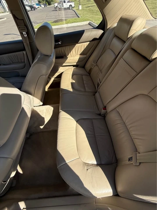 1998 Lexus LS 2nd Gen - Image 5 of 5