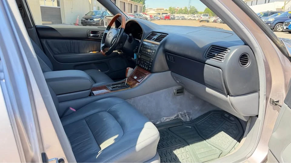 1998 Lexus LS 2nd Gen - Image 10 of 19