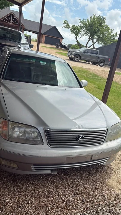 1998 Lexus LS 2nd Gen - Image 6 of 9