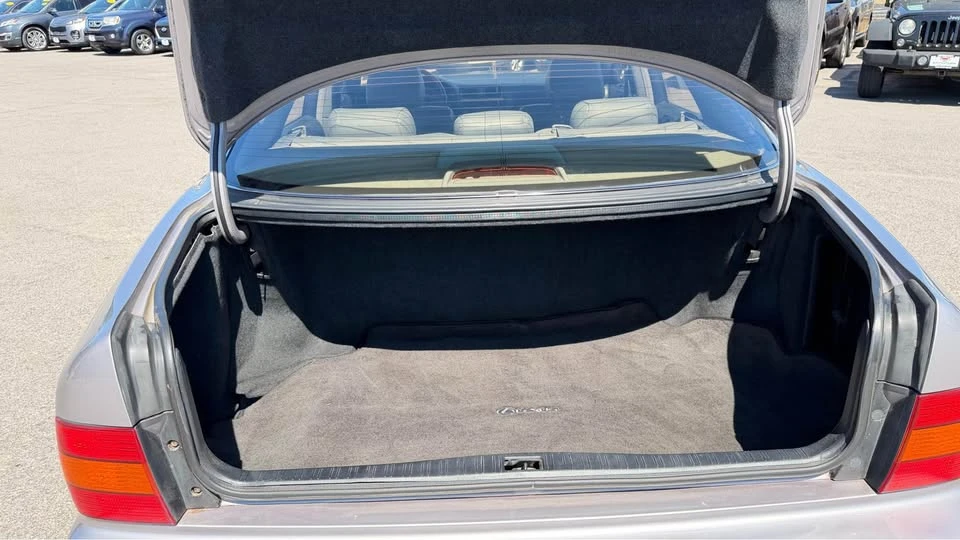 1998 Lexus LS 2nd Gen - Image 12 of 19