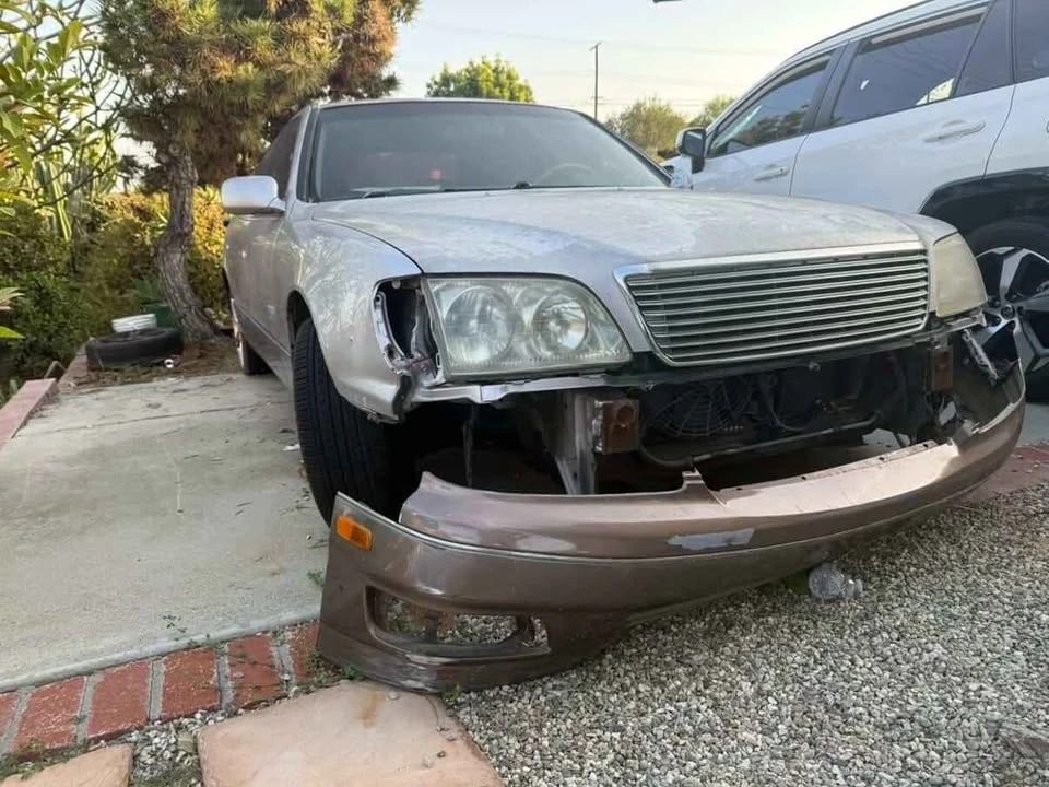 1998 Lexus LS 2nd Gen - Image 2 of 10