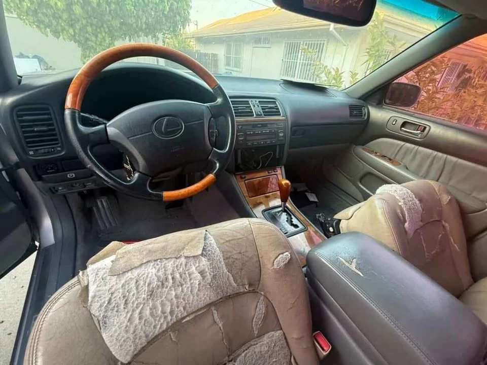 1998 Lexus LS 2nd Gen - Image 6 of 10