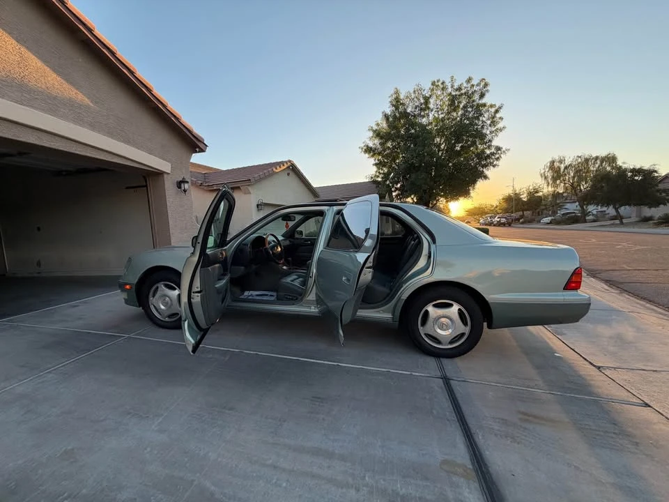 1998 Lexus LS 2nd Gen - Image 8 of 20