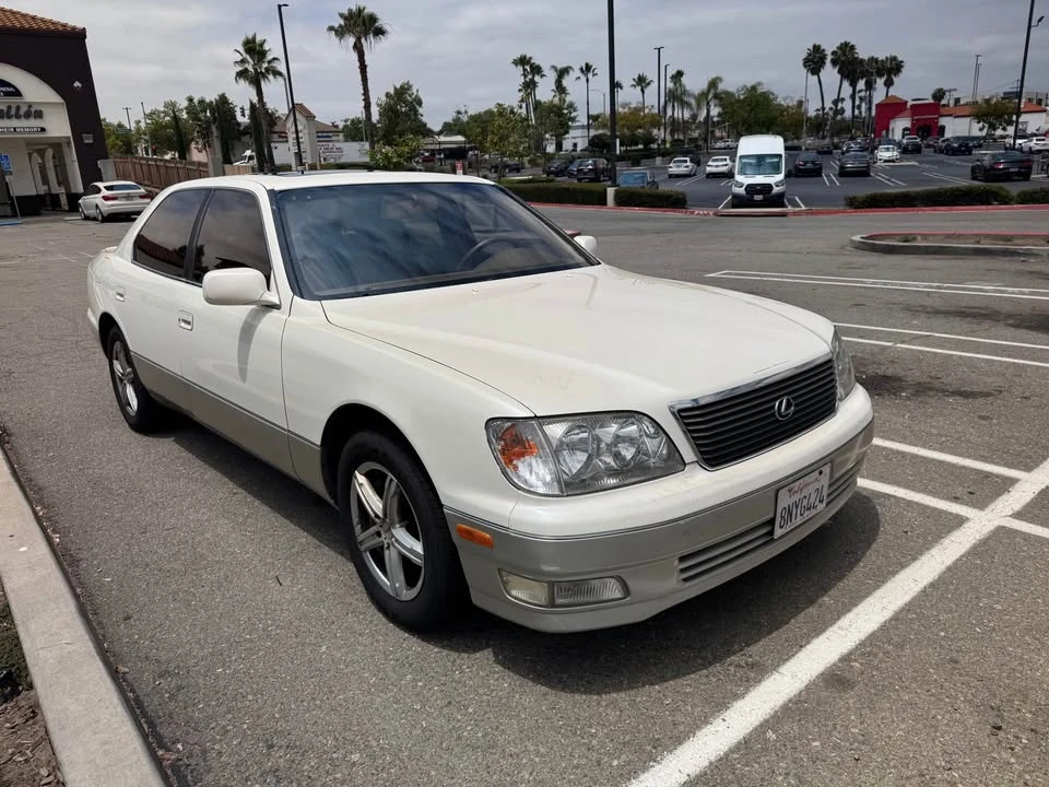 1998 Lexus LS 2nd Gen - Image 3 of 11