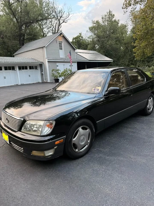 1998 Lexus LS 2nd Gen - Image 11 of 14