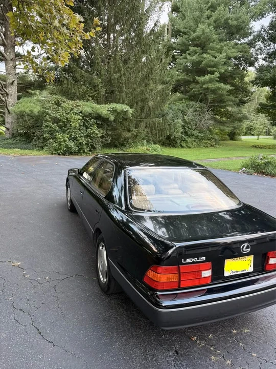 1998 Lexus LS 2nd Gen - Image 14 of 14