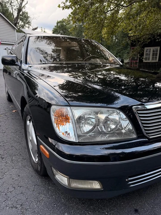 1998 Lexus LS 2nd Gen - Image 3 of 14