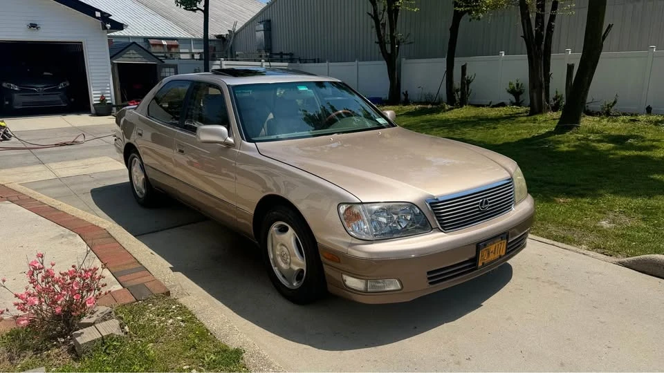 1998 Lexus LS 2nd Gen - Image 2 of 14