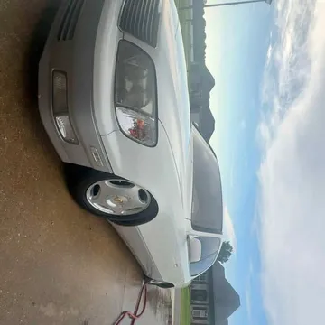 1998 Lexus LS 400 Sedan