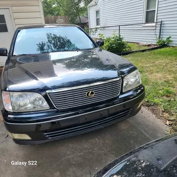 1998 Lexus LS 400 Sedan 4D