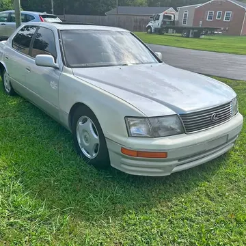 1998 Lexus LS 400 Sedan 4D