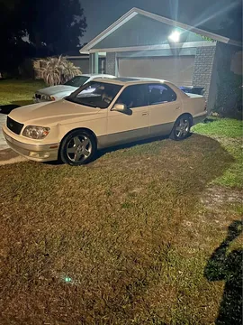 1998 Lexus LS 400 Sedan 4D