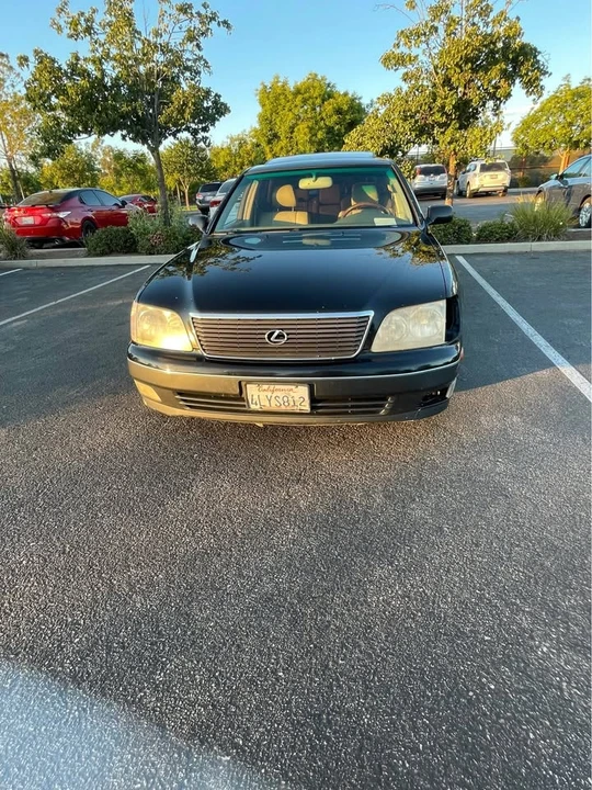 1998 Lexus LS 2nd Gen - Image 6 of 10