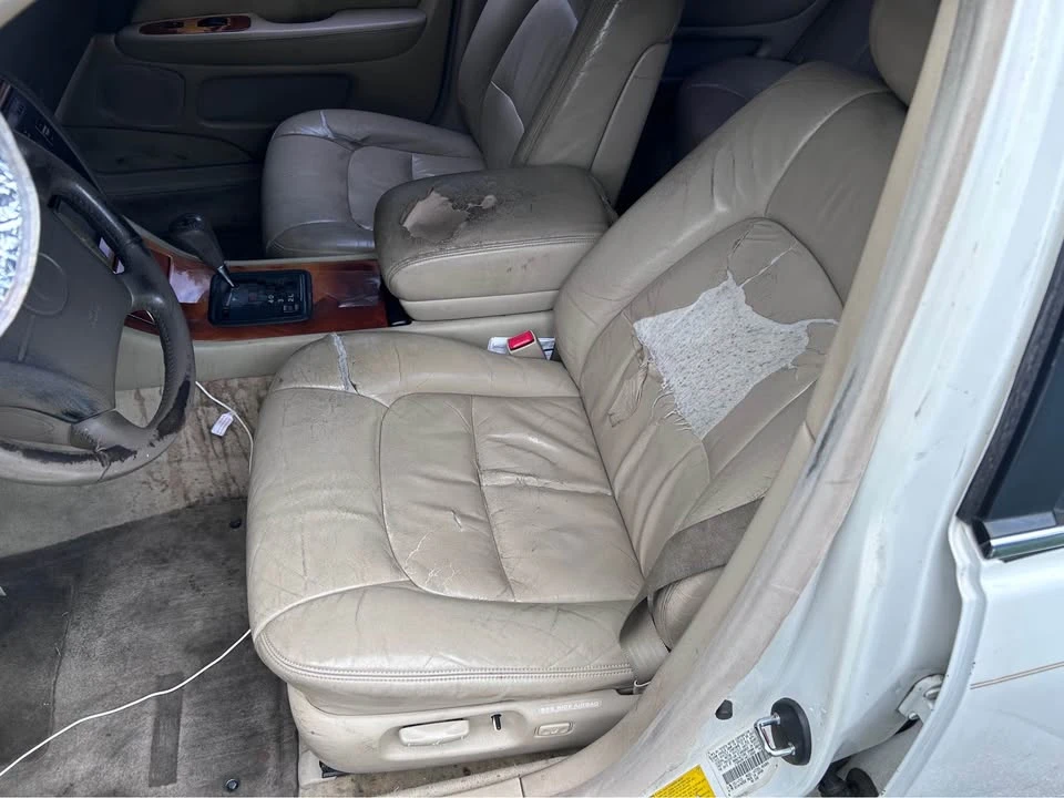 1998 Lexus LS 2nd Gen - Image 6 of 9