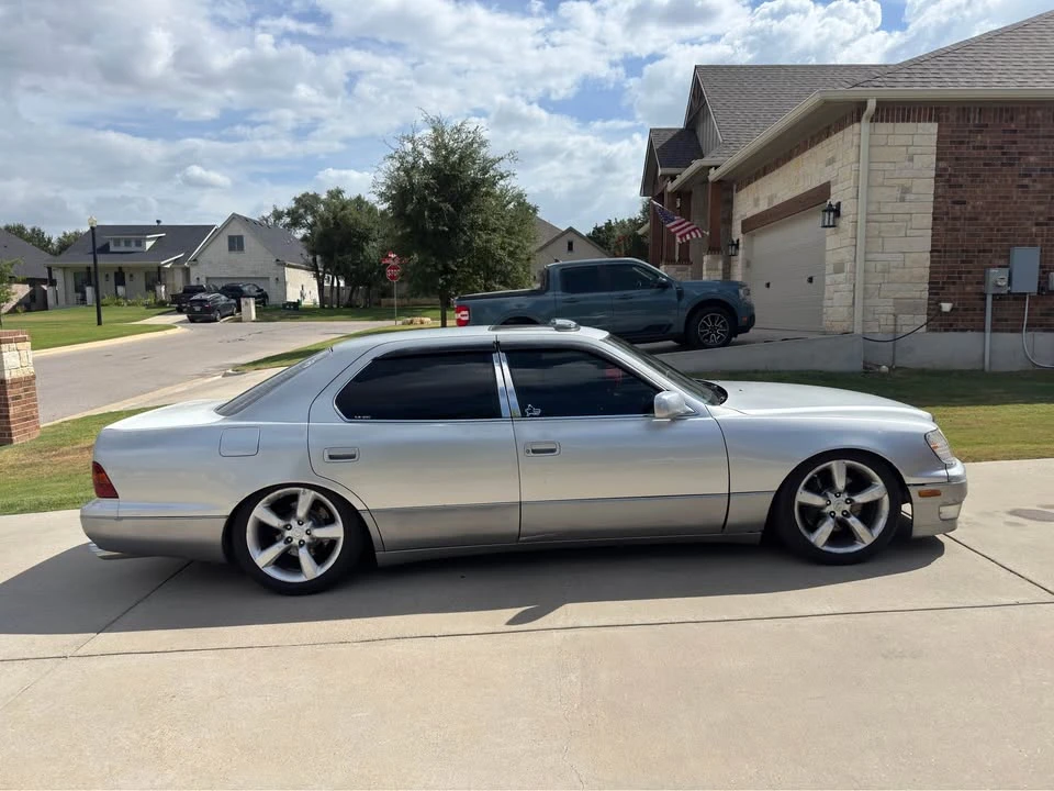1998 Lexus LS 2nd Gen - Image 7 of 13