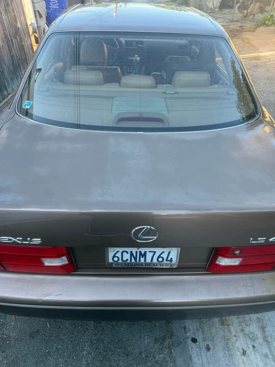 1998 Lexus LS 2nd Gen - Image 5 of 5