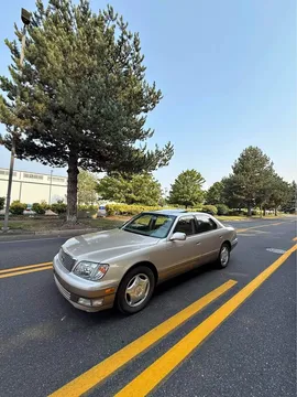 1998 Lexus LS 400 Sedan