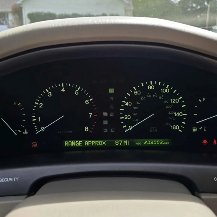 1998 Lexus LS 2nd Gen - Image 12 of 12