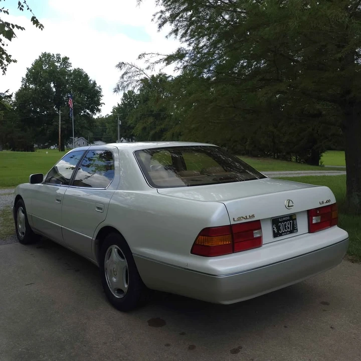 1998 Lexus LS 2nd Gen - Image 5 of 12