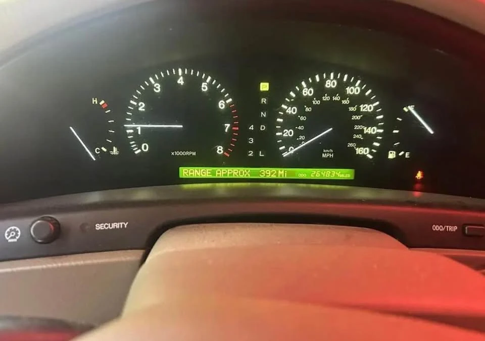 1998 Lexus LS 2nd Gen - Image 7 of 7