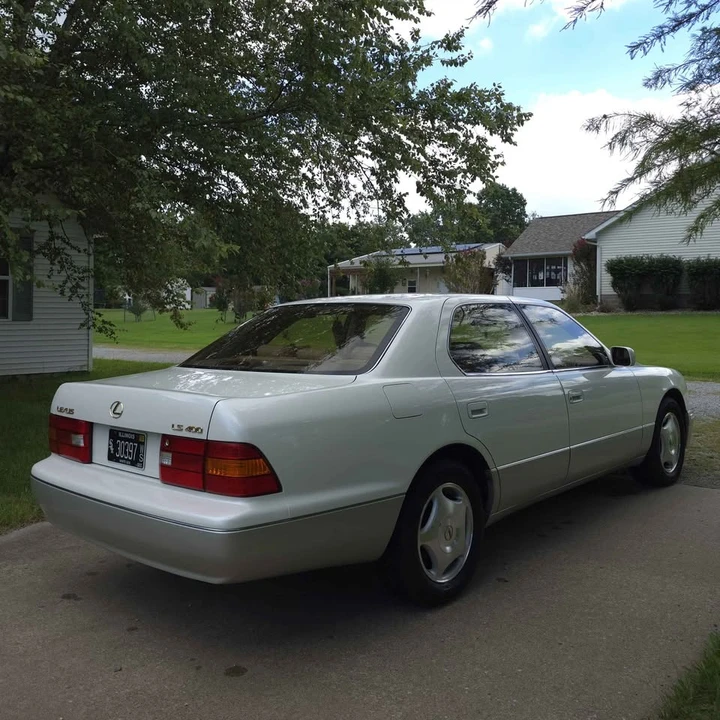 1998 Lexus LS 2nd Gen - Image 7 of 12