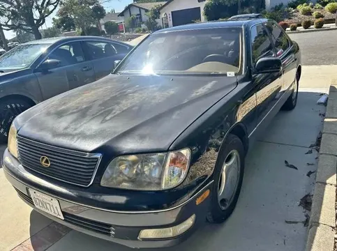 1998 Lexus LS 400 Sedan 4D
