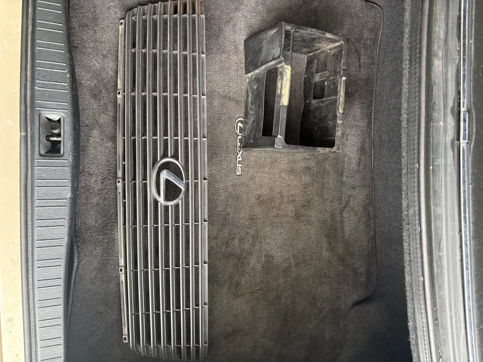 1998 Lexus LS 2nd Gen - Image 14 of 14