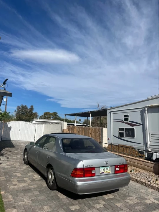 1998 Lexus LS 2nd Gen - Image 4 of 11
