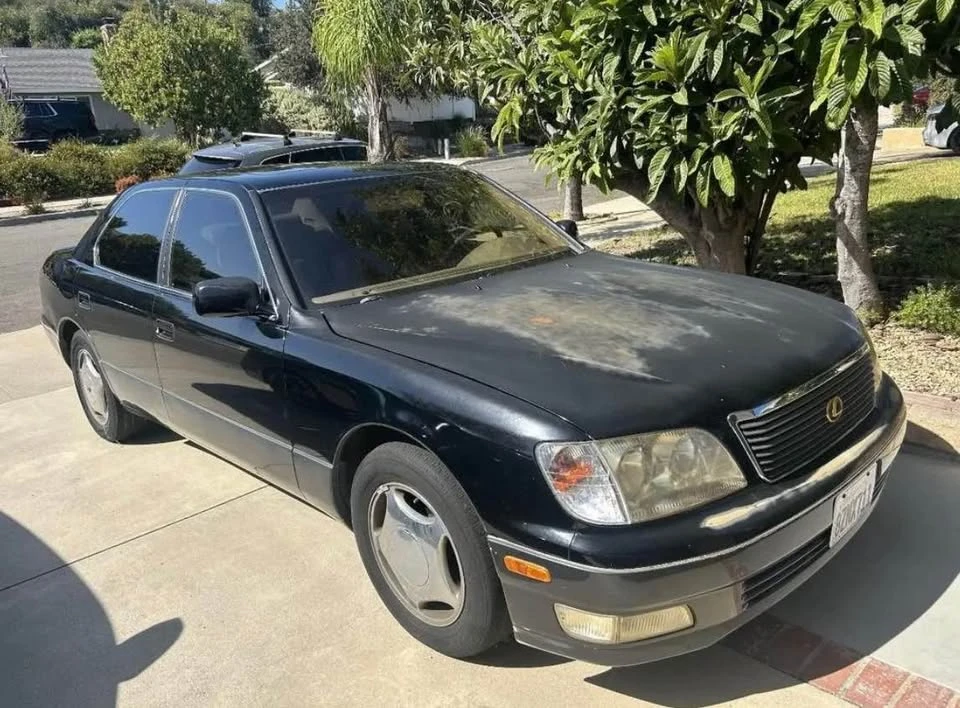 1998 Lexus LS 2nd Gen - Image 2 of 7