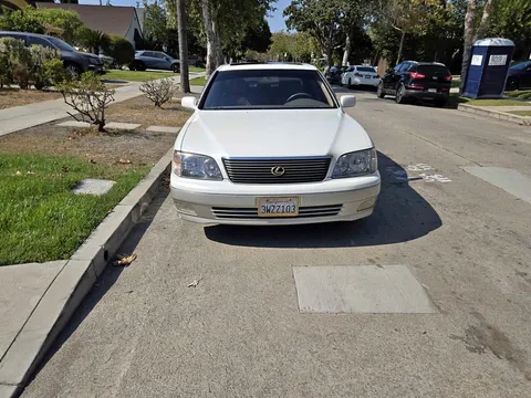 1998 Lexus LS 400 Sedan 4D